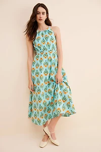 Moon River Sleeveless Floral Print Midi Dress