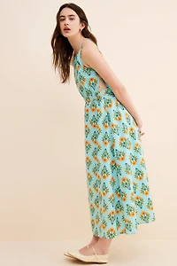 Moon River Sleeveless Floral Print Midi Dress