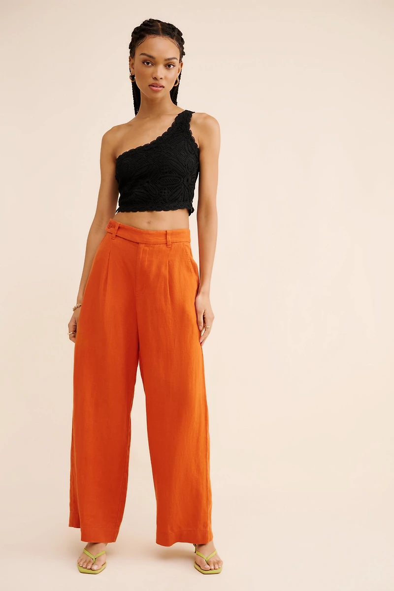 4th & Reckless Mae One-Shoulder Crop Top
