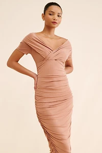 Off-The-Shoulder Ruched Slim Midi Dress