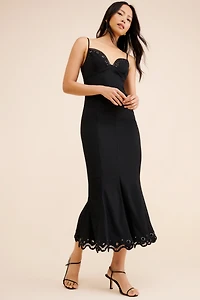 Sleeveless Sweetheart Midi Dress