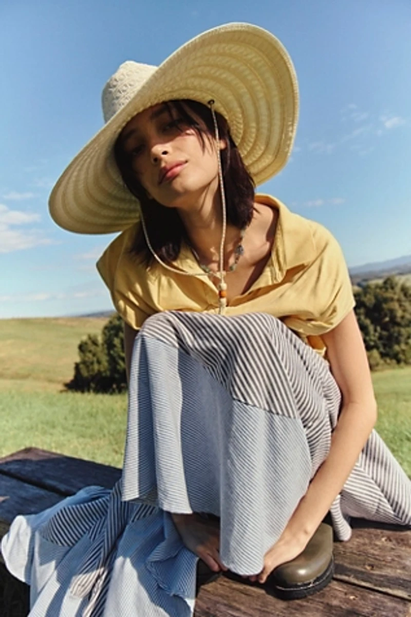 Rosalinda Beach Lifeguard Hat