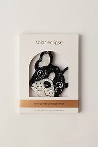 Solar Eclipse Compact Mirror