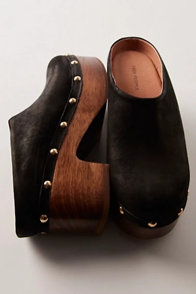 Calli Clogs