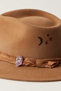 Hampui Wonderland Hat
