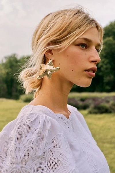Ursa Oversized Stud Earrings