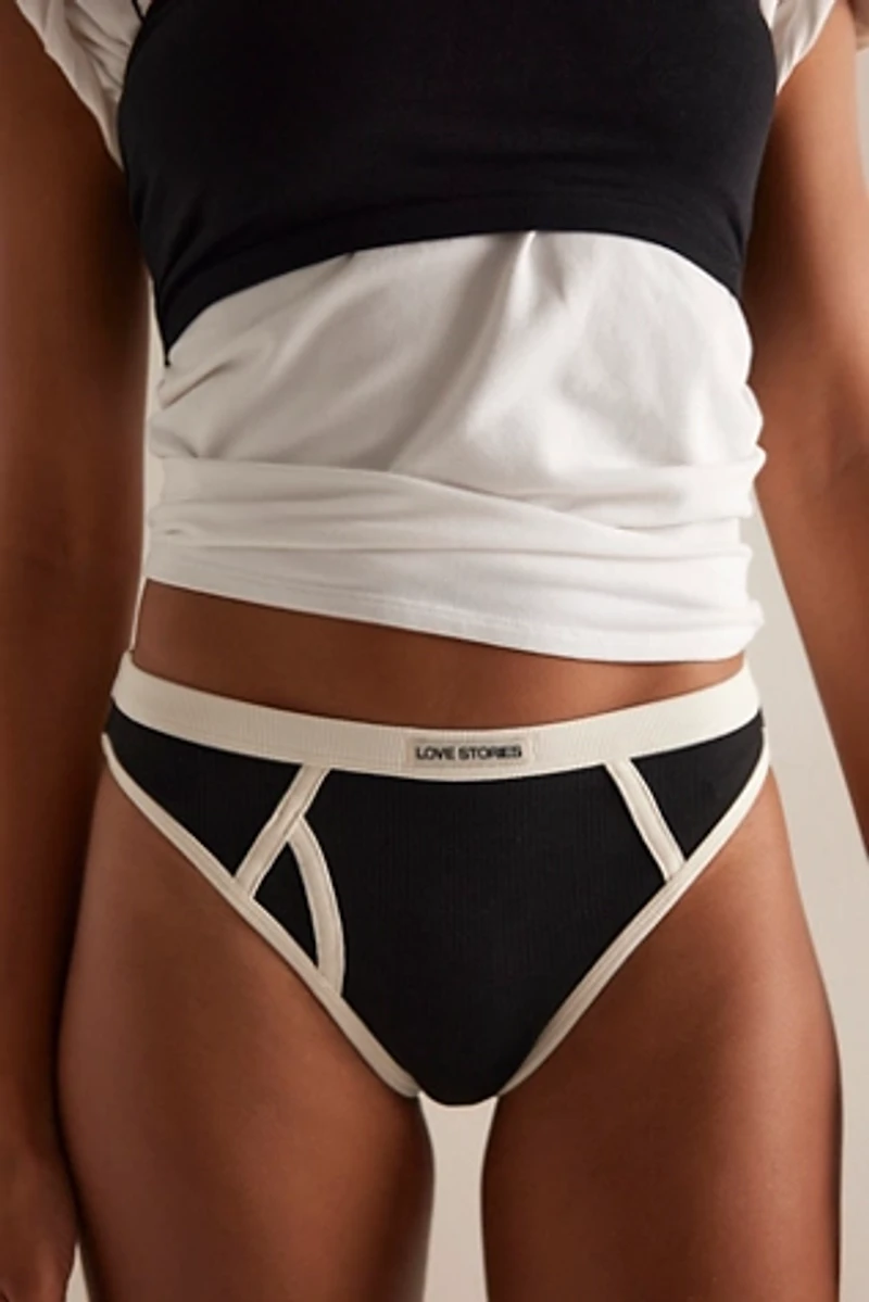 Love Stories Enith Briefs