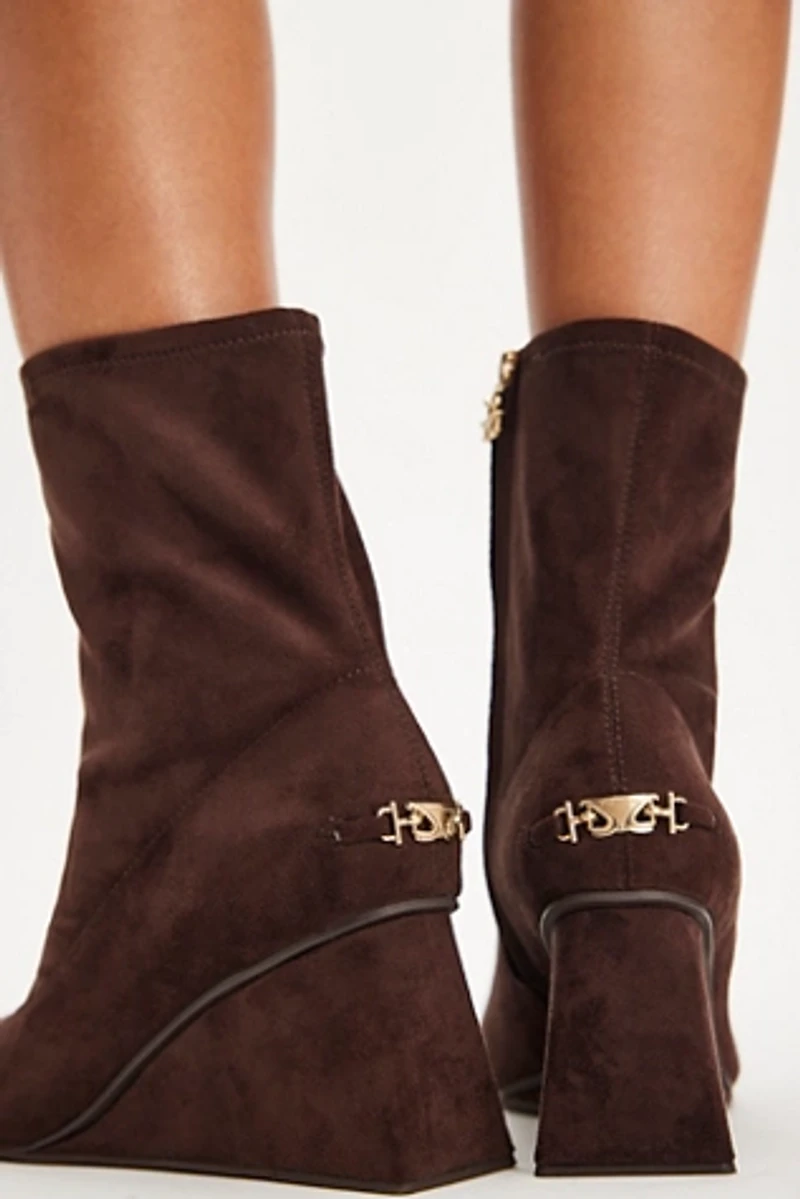 Lia Wedge Boots