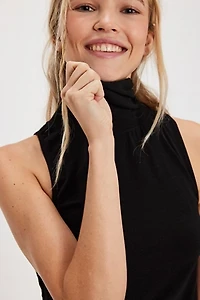 Lila Tank