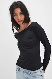 Riley Tee