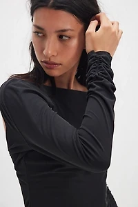 Riley Tee