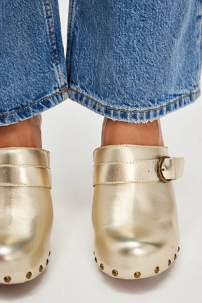 Candie’s x FP Buckle Clogs