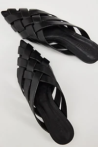 Pietra Flats
