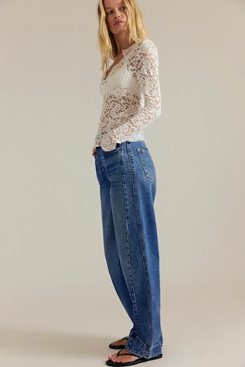 We The Free Stick Around Slim Curve Jeans