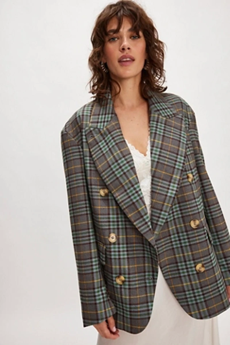 Dean Double-Breasted Blazer