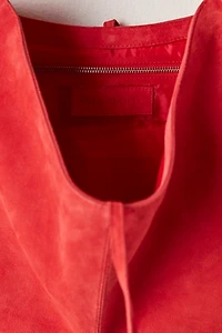 Finn Fringe Shoulder Bag