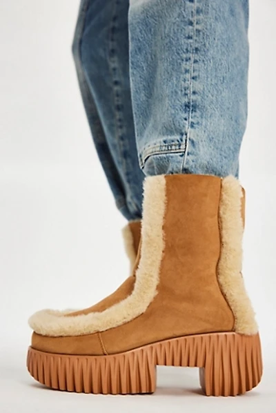 Plia Platform Boots