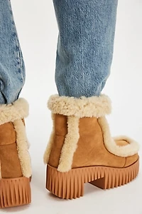 Plia Platform Boots