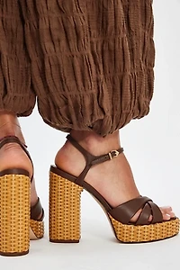 Keefa Straw Platforms