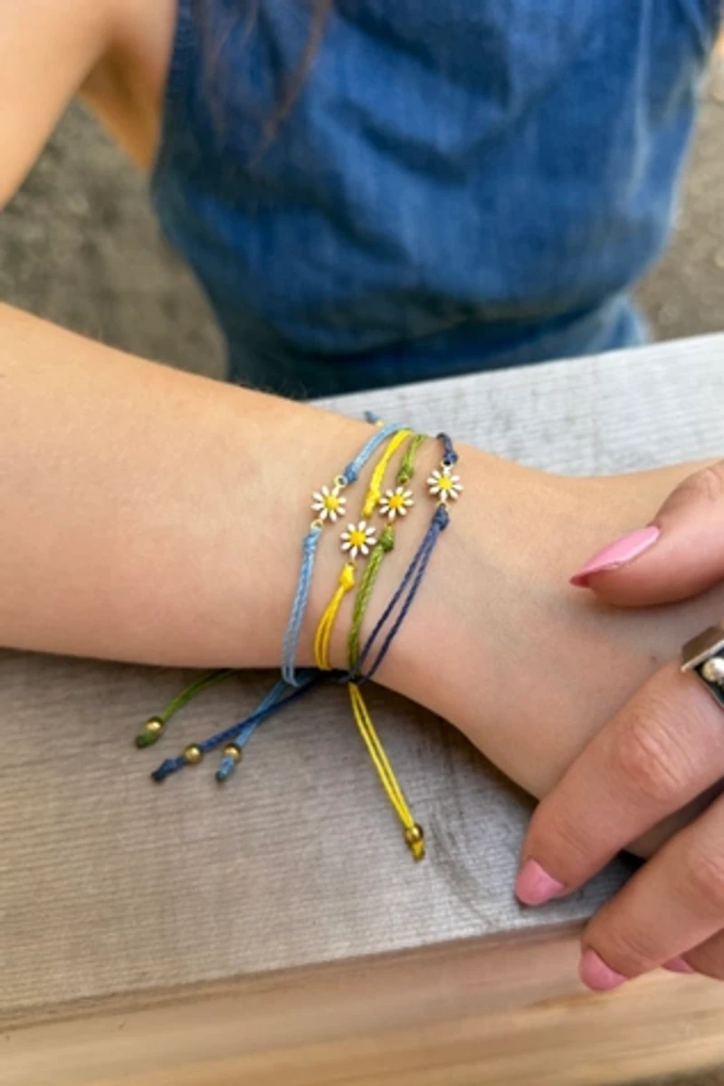 Nancy Melet Daisy Wish Bracelet