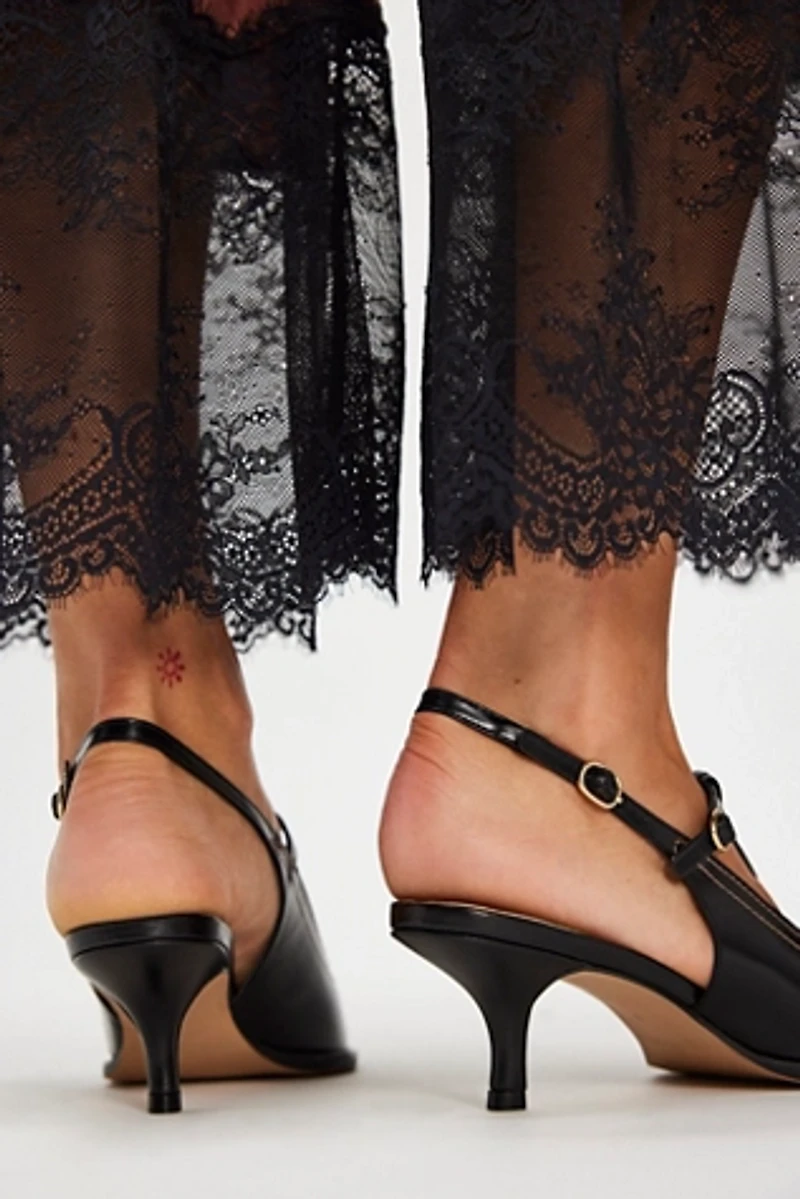 Saloon Stitched Heels