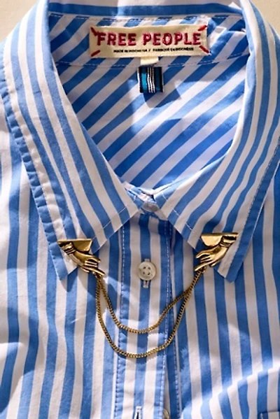 Helping Hands Pin Set