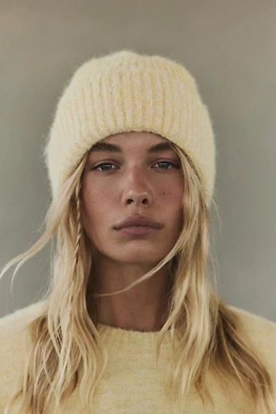 Frostline Beanie