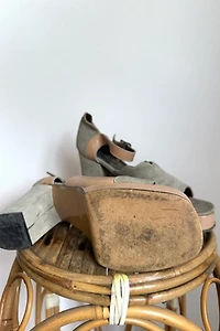 Vintage 1970s Scallop Platform Heels Selected by Grievous Angel Vintage