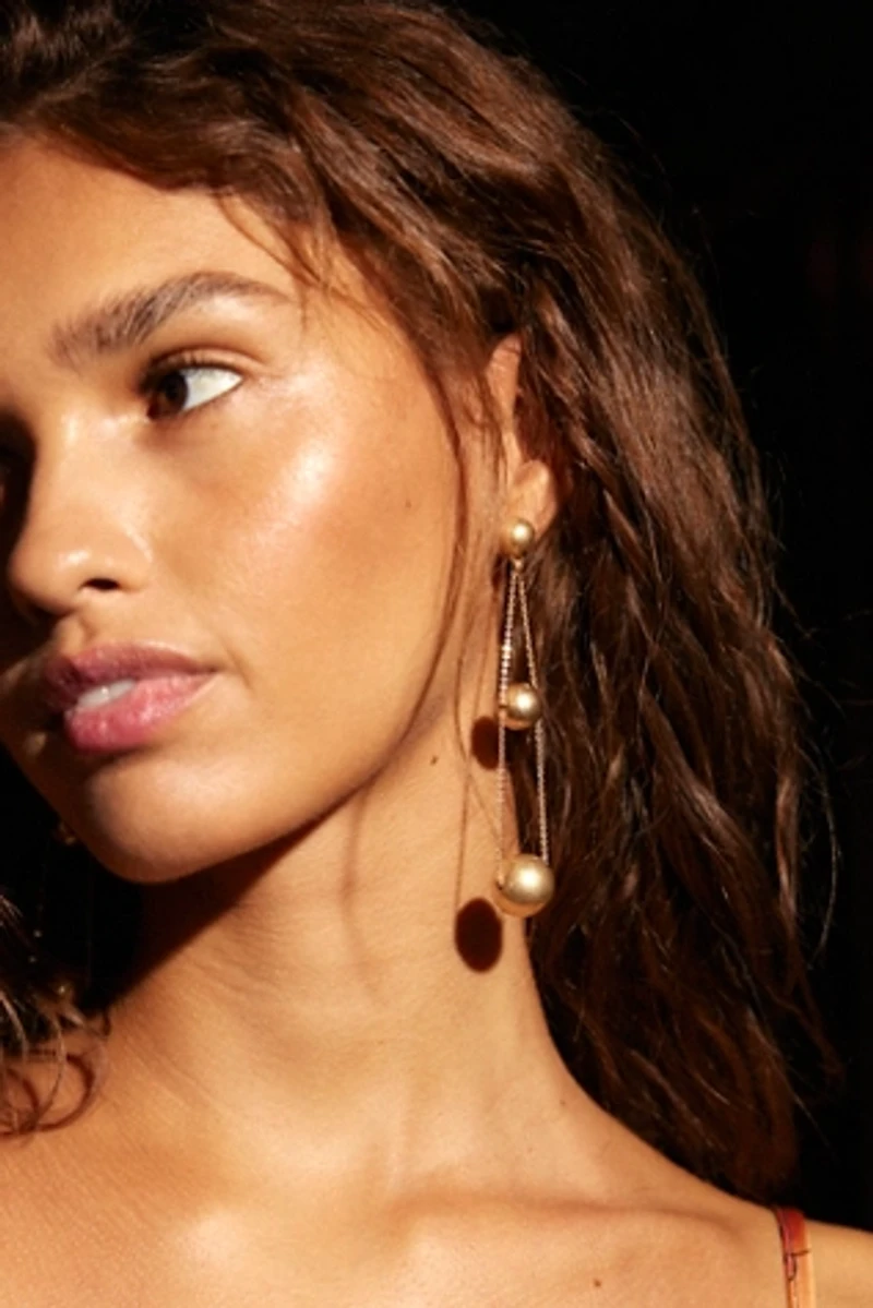 Merri Dangle Earrings