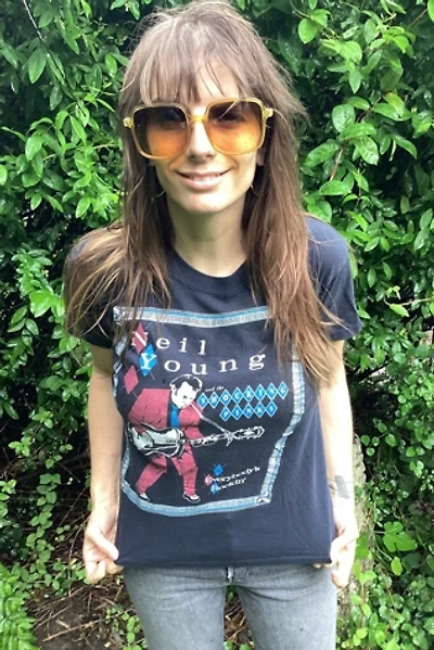 Vintage 1983 Neil Young and the Shocking Pinks Tour Tee Selected by Cherry