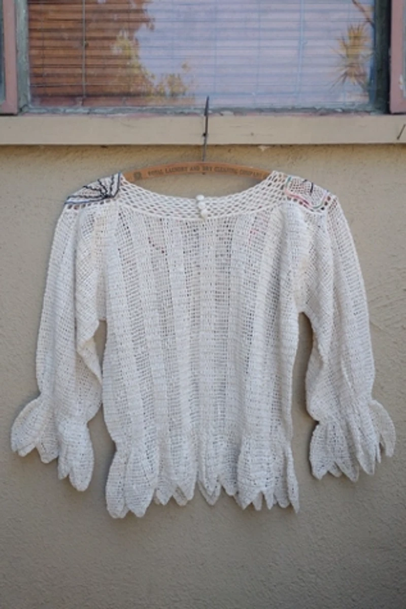 1970's Petal Hem Crochet Top Selected by Garbage Soup