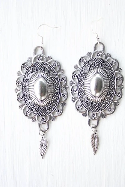 Silver Western Medallion Feather Earrings Selected By Moons + Junes Vintage