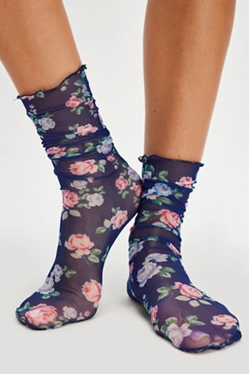 Only Hearts In Bloom Socks