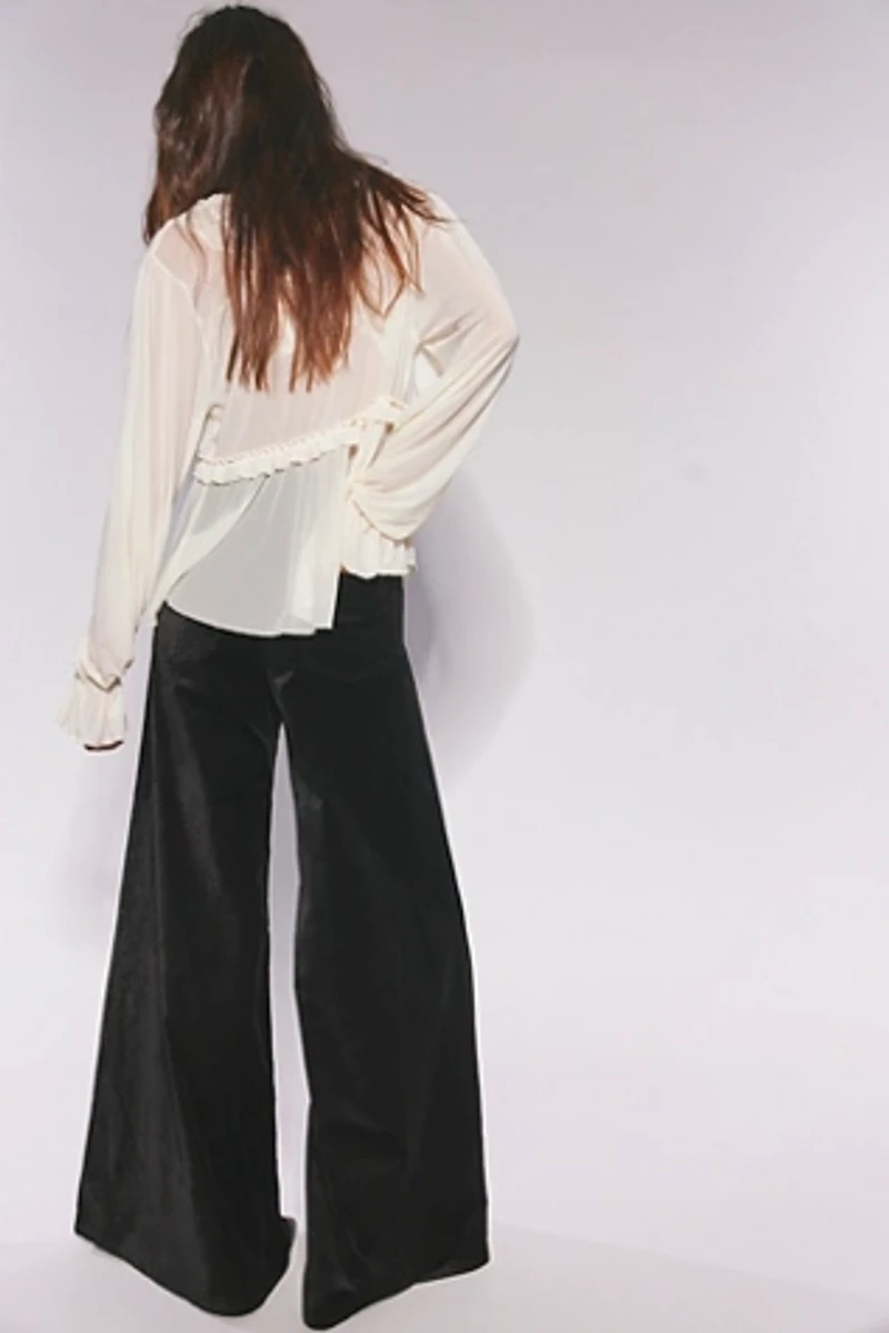 Amari Ultra Velvet Pants