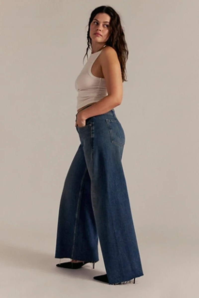 CRVY Alter Ego Boyfriend Jeans
