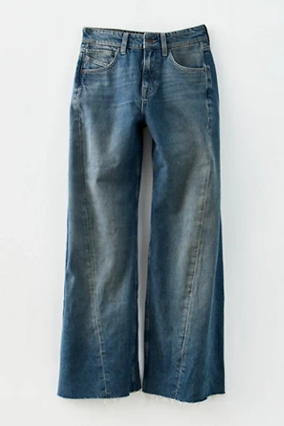 CRVY Alter Ego Boyfriend Jeans
