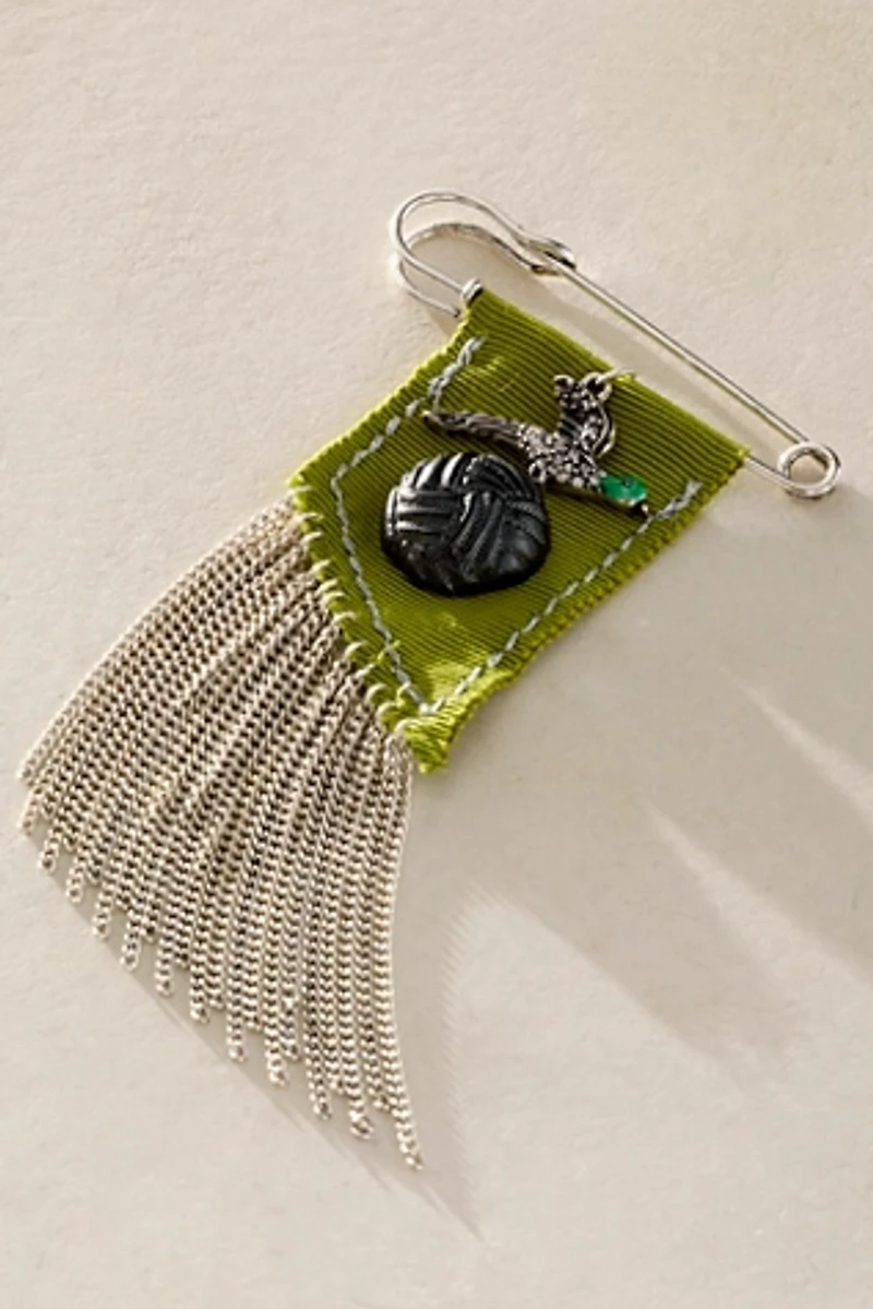 Dutchess Fringe Brooch