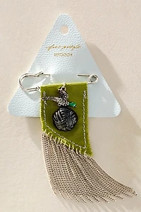 Dutchess Fringe Brooch