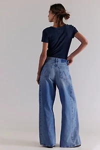 MOTHER The Pipe Dream Button Sneak High-Rise Jeans