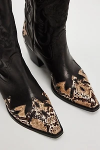 Dagget Charmer Western Boots