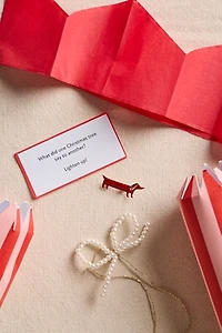 Pearl Bow Surprise Crackers