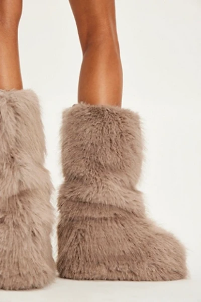 Wild Thing Mid Boots