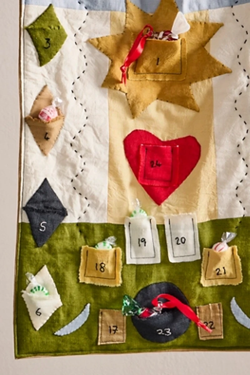 Tessa Layzelle Handstitched Pocket Advent Calendar Quilt