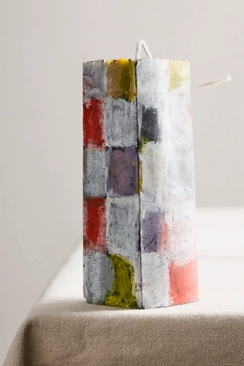 Crying Clover Mid Stack Candle