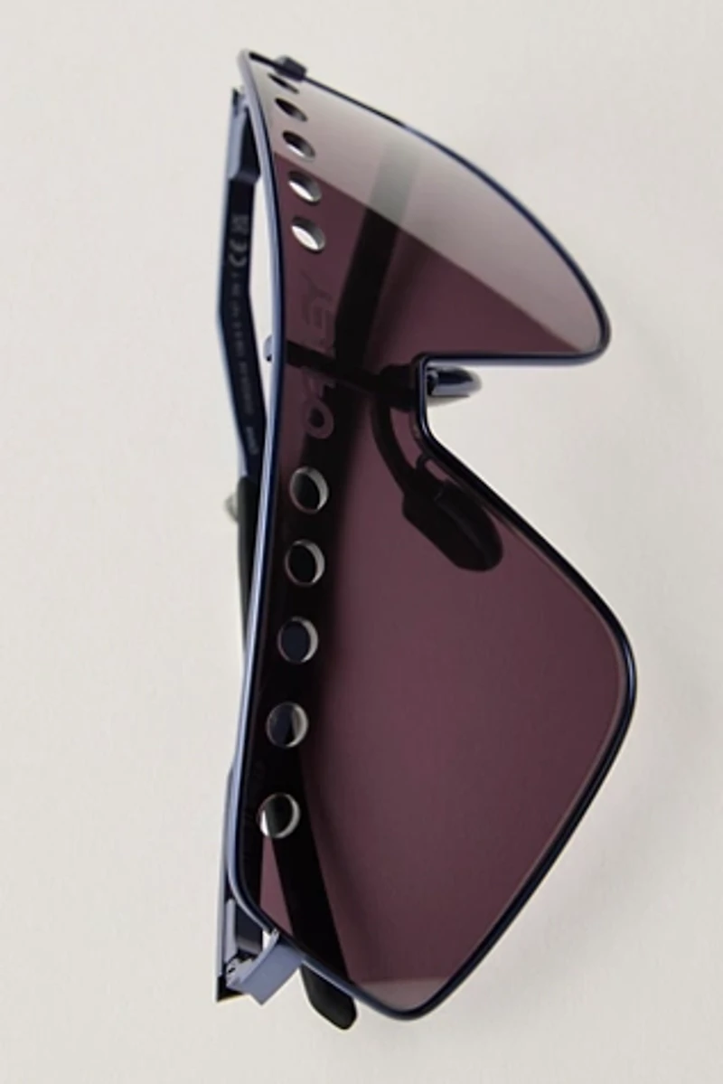 Oakley Sutro Sweep Sunglasses