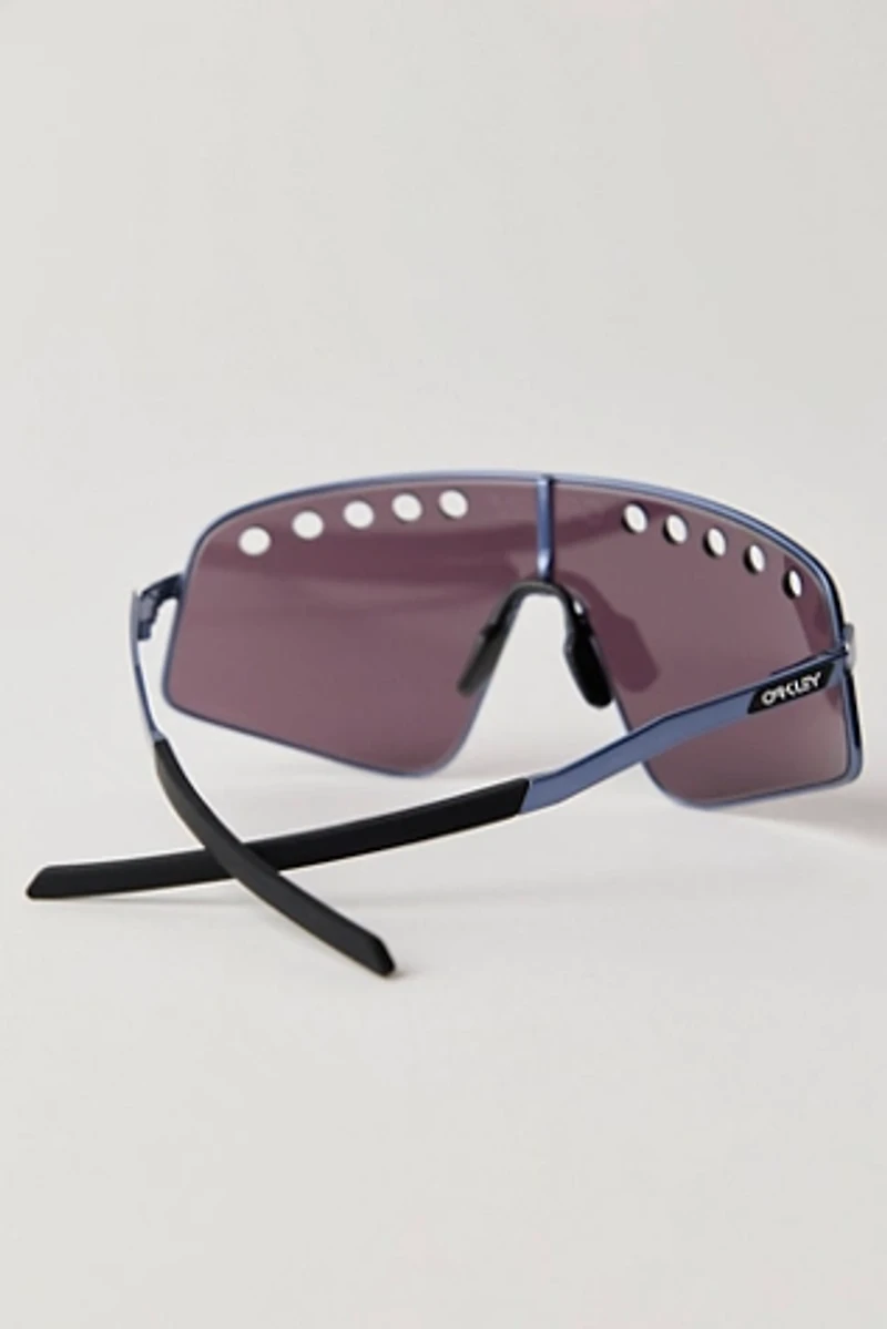 Oakley Sutro Sweep Sunglasses