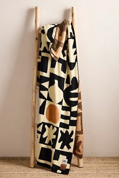 Upton Plush Knit Blanket
