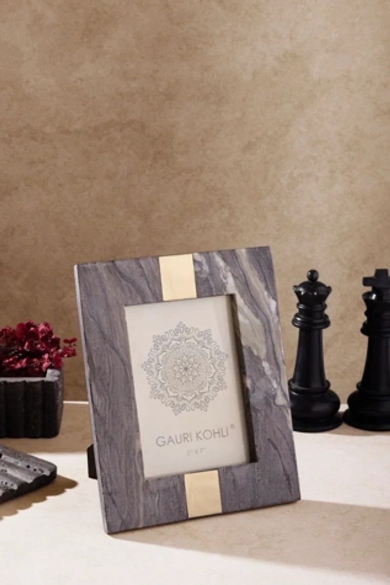 GAURI KOHLI Skye Onyx Picture Frame