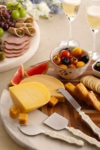 GAURI KOHLI Derby Cheese Knives