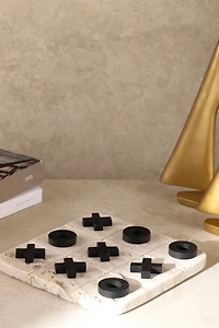 GAURI KOHLI Monty Tic Tac Toe